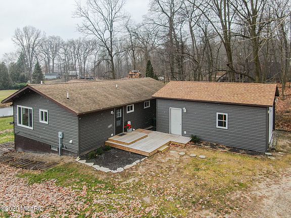 3rd image of 3711 Bristol Oaks St