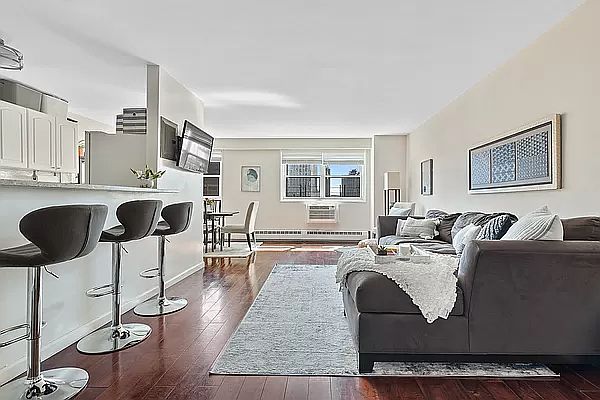 1st image of 175 Willoughby St APT 12B