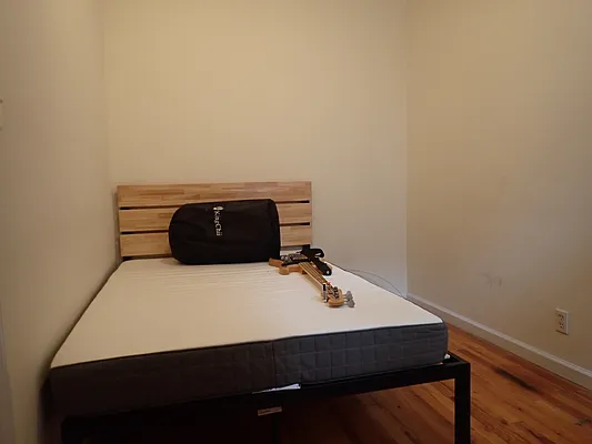 Rented by Hakeem Shahid, LREB | media 28