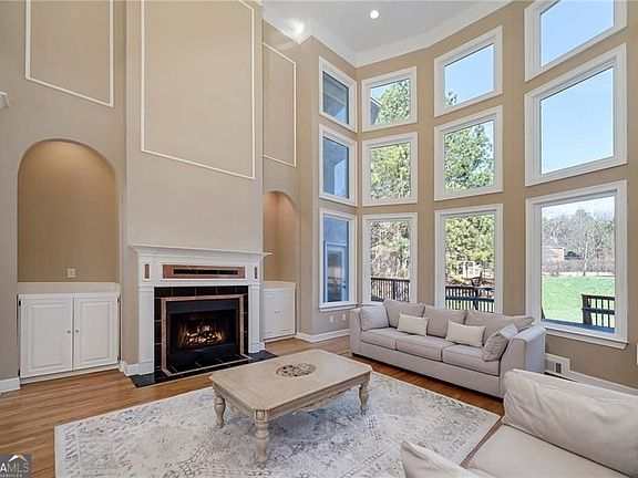 4th image of 170 Longcreek Dr