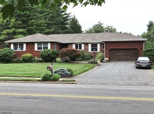 89 Claremont Rd, Franklin Park, NJ 08823