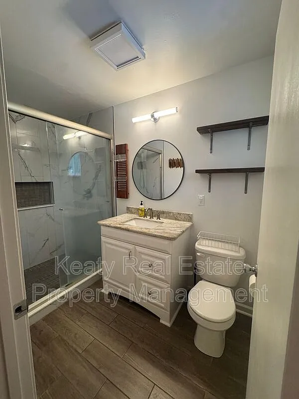 3 bed, 2.0 bath, 1562 sqft, $2,200 — Photo 4