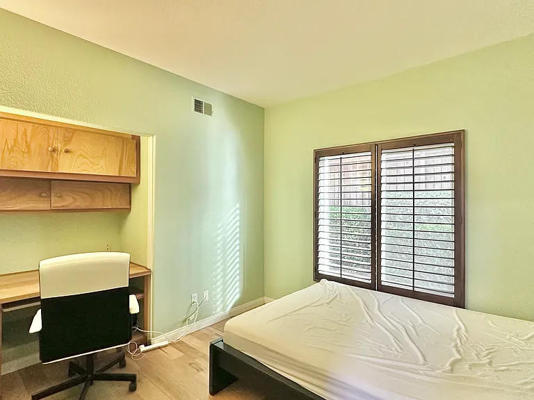 13686 Essence Rd — Photo 23