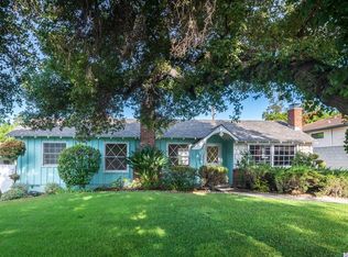 1538 Descanso Dr, La Canada Flintridge, CA 91011
