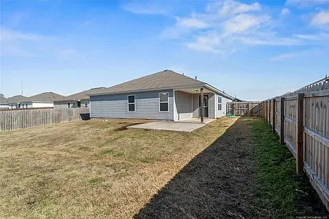 3704 S 150th East Ave — Photo 24