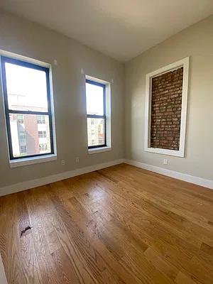 Rented by Hagstrom Management Inc | media 10