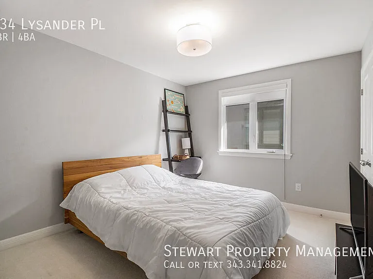 334 Lysander Pl — Photo 10