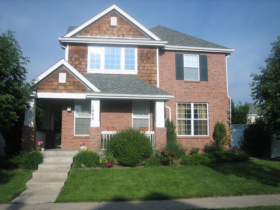 1st image of 1023 N Roslyn Ct