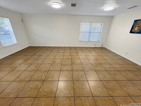 3rd image of 9207 BOWEN DR