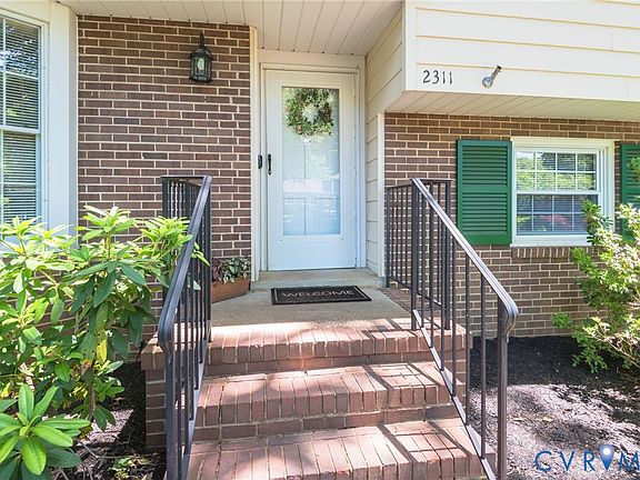 4th image of 2311 Dolfield Dr