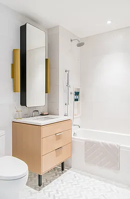 Rented by Brown Harris Stevens | media 13