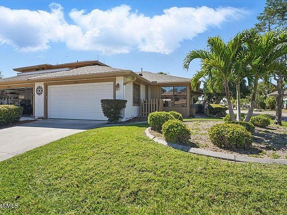 2nd image of 3564 Sandpiper Ln