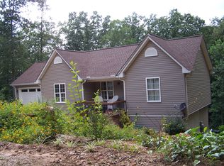 141 Moosewood Dr, Cleveland, GA 30528