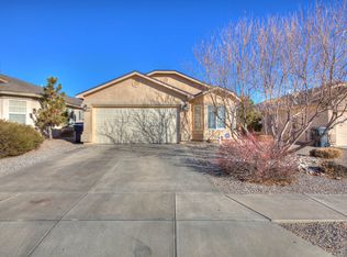 625 Sunny Meadows Dr NE, Rio Rancho, NM 87144