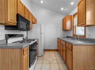 5805 Goodrich Rd, Clarence Center, NY 14032