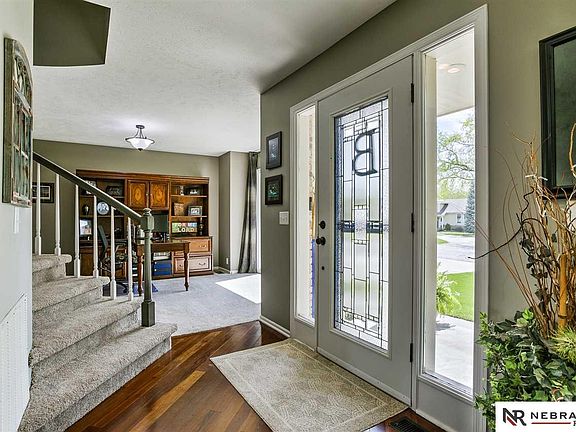 2nd image of 7 Ginger Woods Cir