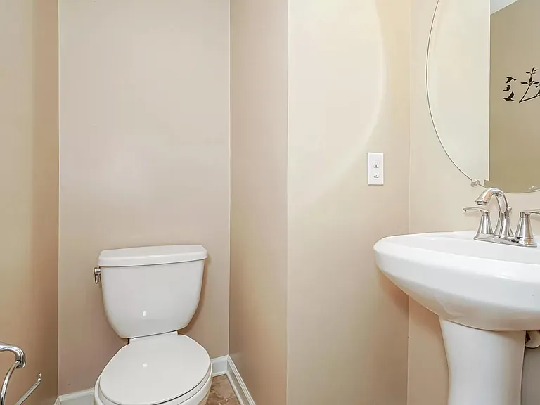 108 Augustine Rd — Photo 13