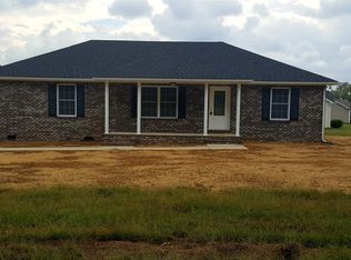 827 White Rd, Portland, TN 37148