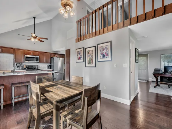 32 Tinsmith Crossing #32, Wethersfield, CT 06109