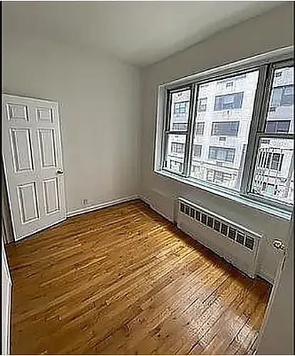 450 W 58th St #2F Photo 1