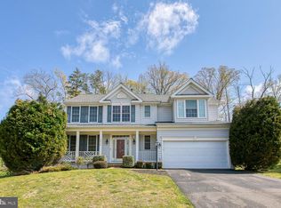 3412 Woolfenden Ct, Triangle, VA 22172