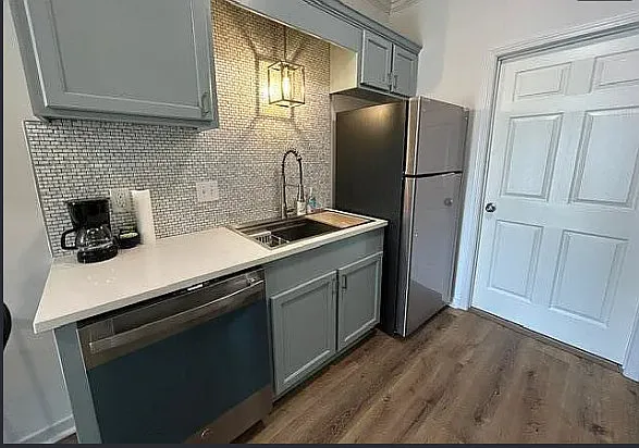 1 bed, 660 sqft, $1,000 — Photo 4