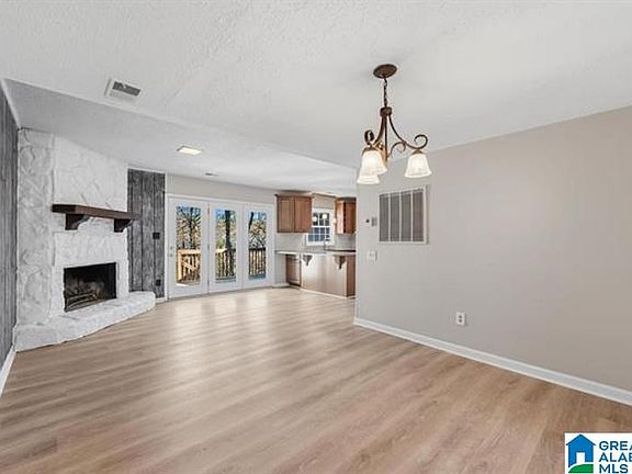 4th image of 753 Cahaba Manor Trl