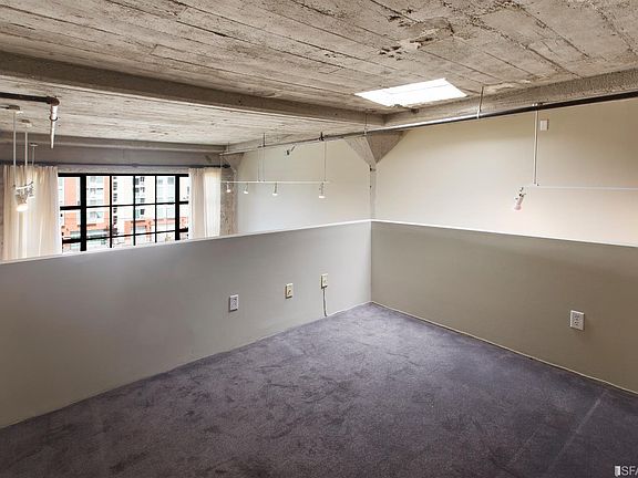 5th image of 601 4th St Unit 324