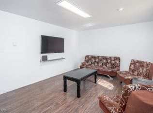 353 Fairmount Ave, Newark, NJ 07103
