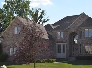 55537 Timbers Edge Dr, Shelby Township, MI 48316