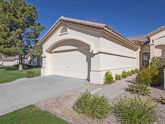 4th image of 9700 E Holiday Way