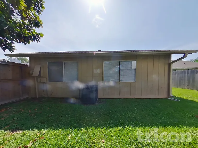 6329 Porterway Dr — Photo 17