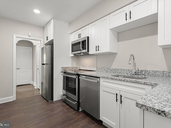 5th image of 4015 Duvall Ave