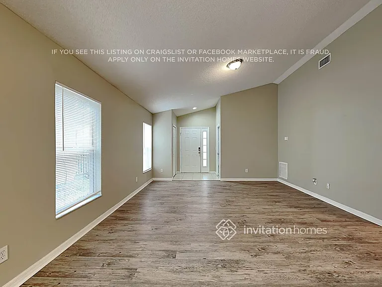 611 Cape Cod Cir — Photo 3