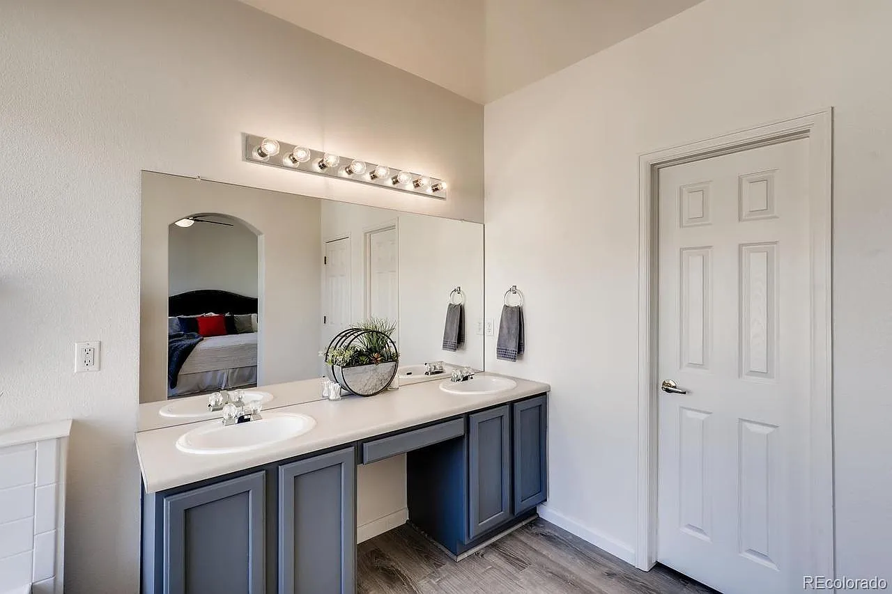 2855 Rock Creek Cir — Photo 4