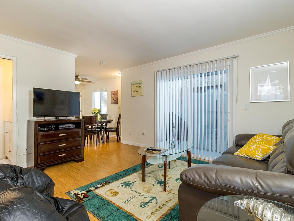 1st image of 3977 Honeycutt St #2