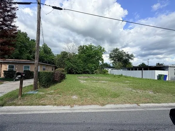 (undisclosed Address), Winter Haven, FL 33881