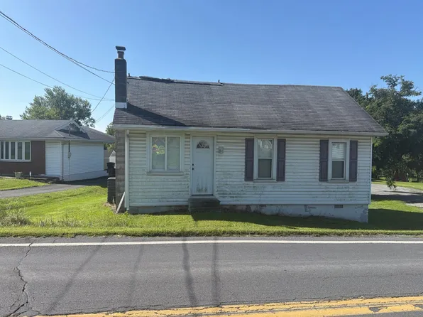4720 Kernsville Rd, Orefield, PA 18069
