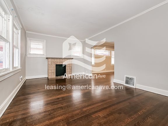 4-Living Room