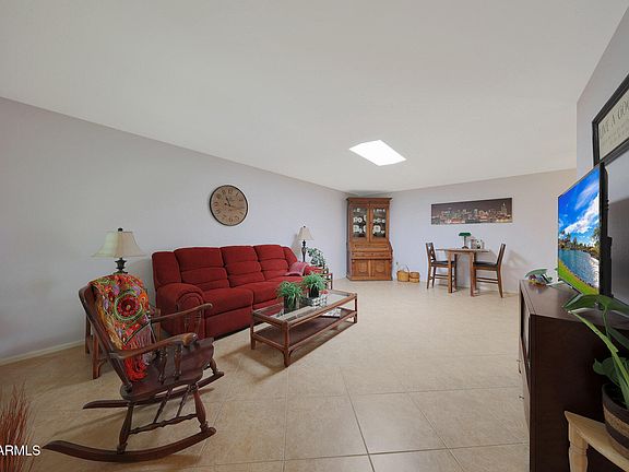 4th image of 17047 N 107TH Avenue