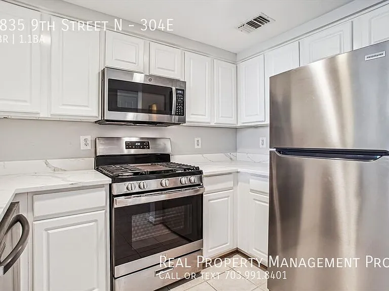 3835 9th St #304E — Photo 13
