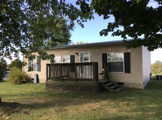 9671 Mason Lewis Rd, Maysville, KY 41056