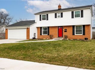 7302 Trevor Ln, Parma, OH 44129