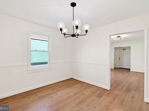 4th image of 2511 Wentworth Rd