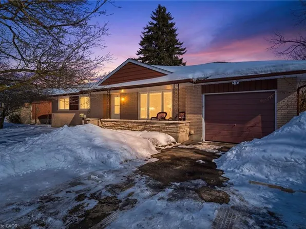 69 2nd St, Woolwich, ON N3B 1H6