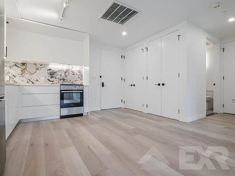 1st image of 957 Atlantic Ave #703