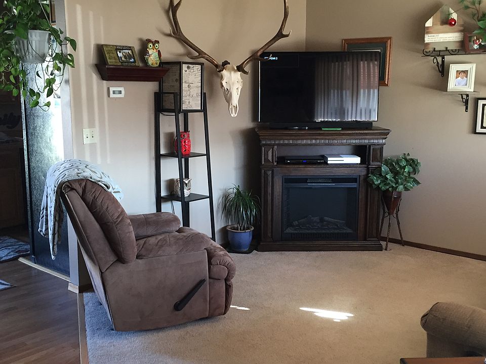 1st image of 2719 Manlove Ave