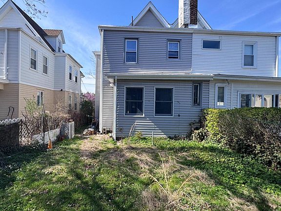2nd image of 218 Hillside Ave