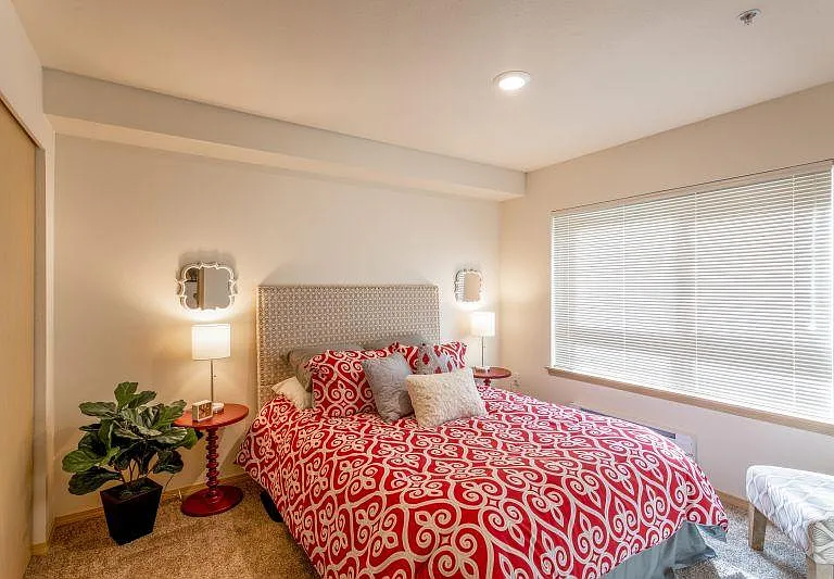 Boulevard Place Senior Living Apartments — Photo 4