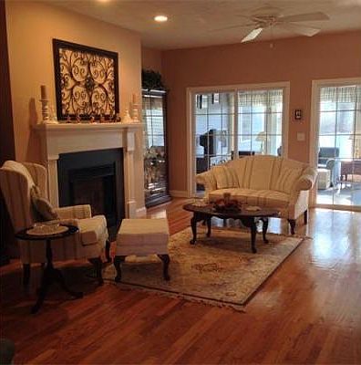 4th image of 61 Shannon Way